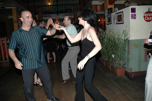 min 2006 06 06 latino 108